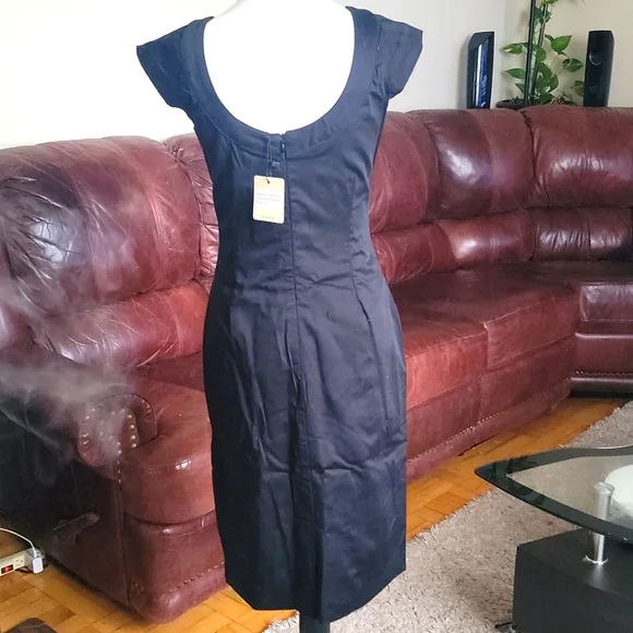 Amelia 👗 - Picture 5 of 11